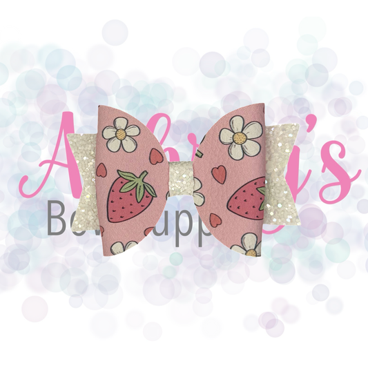 Pink Strawberry Daisies