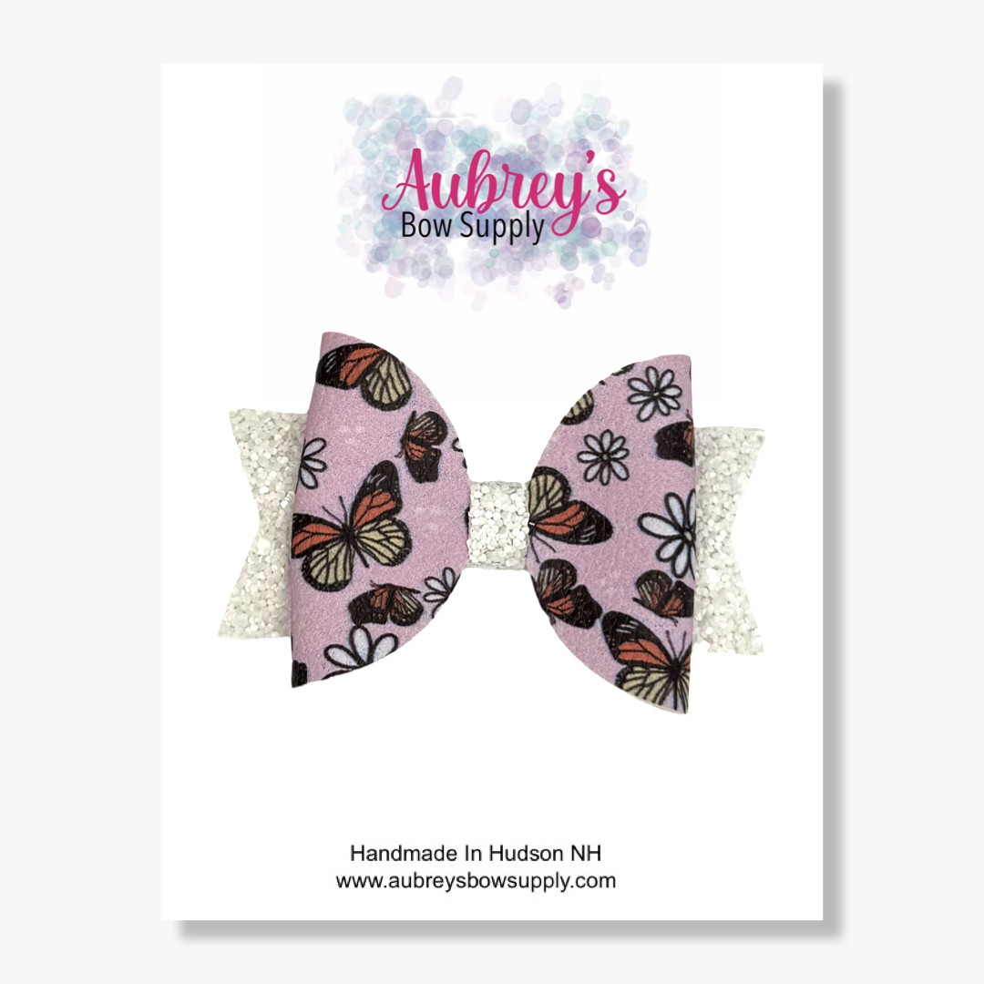 Anne Butterfly Daisies