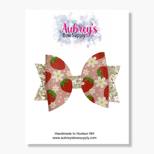 Anne Strawberry Daisies