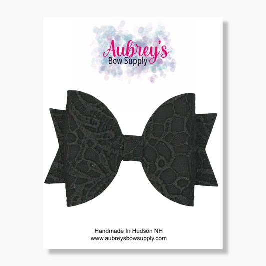 Anne Christmas Black Lace