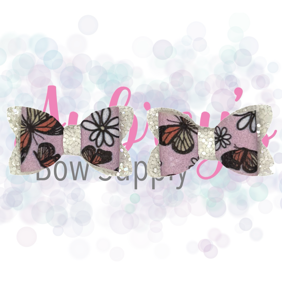 Butterfly Daisies Piggies